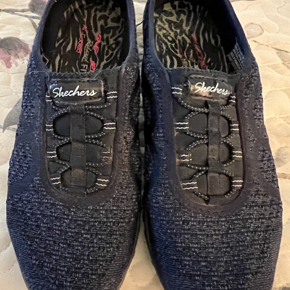 Skechers Relaxed Fit® Breathe Easy Infi-Knity Women's Slip-On Shoes 23028